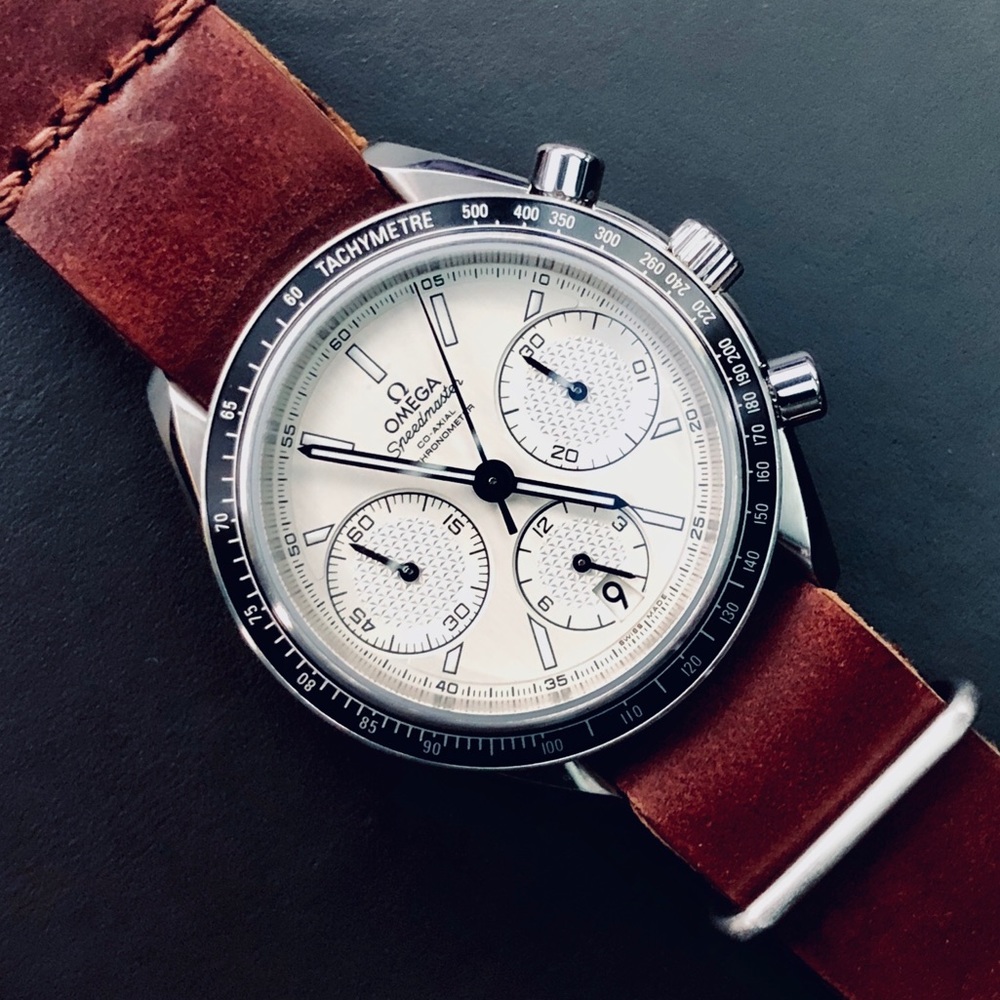 Omega Speedmaster Racing 3300 - Picture 3 of 6